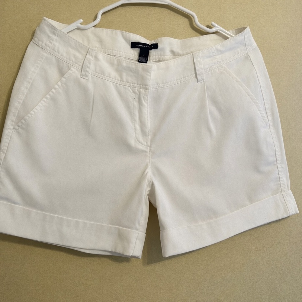 Tommy Hilfiger White Women's Bermudas